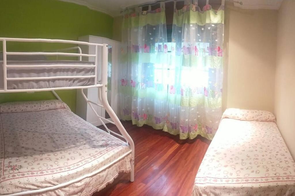 Willa Amplia Casa Familiar Pontevedra Zewnętrze zdjęcie