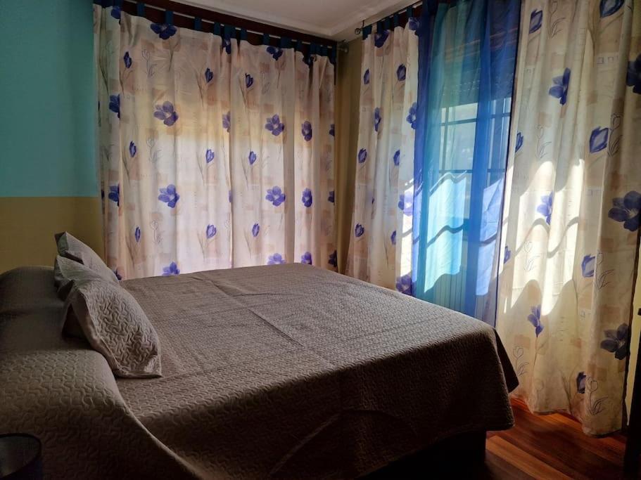 Willa Amplia Casa Familiar Pontevedra Zewnętrze zdjęcie