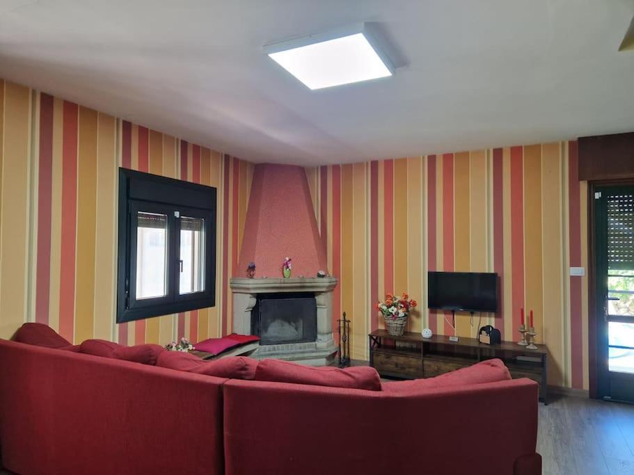 Willa Amplia Casa Familiar Pontevedra Zewnętrze zdjęcie