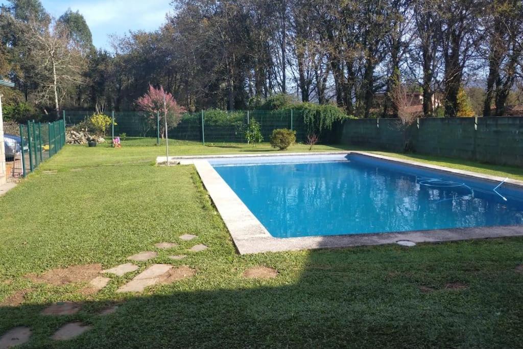 Willa Amplia Casa Familiar Pontevedra Zewnętrze zdjęcie